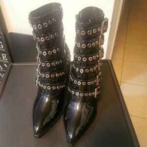 Beautiful Black Ankle Boots - Browns